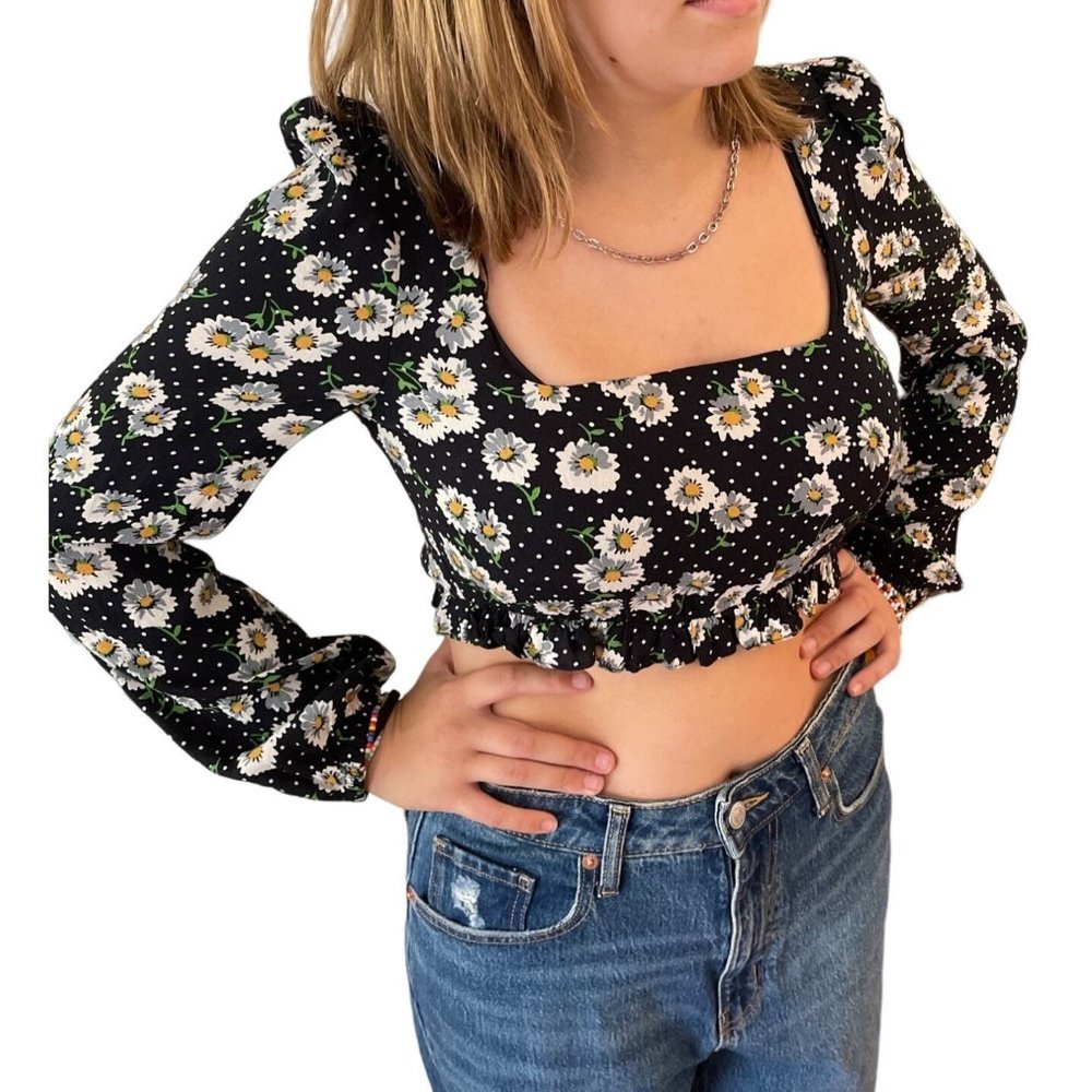 Zara Crop Top Long Sleeve Blouse Daisy Size M Black White